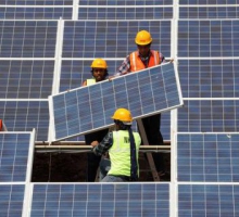 Softbank và foxconn đặt cược hàng tỉ đồng vào điện năng lượng mặt trời ở Ấn độ